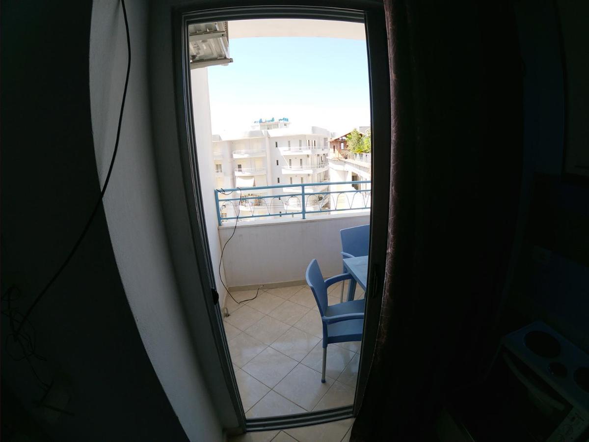 Honey Apartments Near Promenade Sarandë Eksteriør bilde
