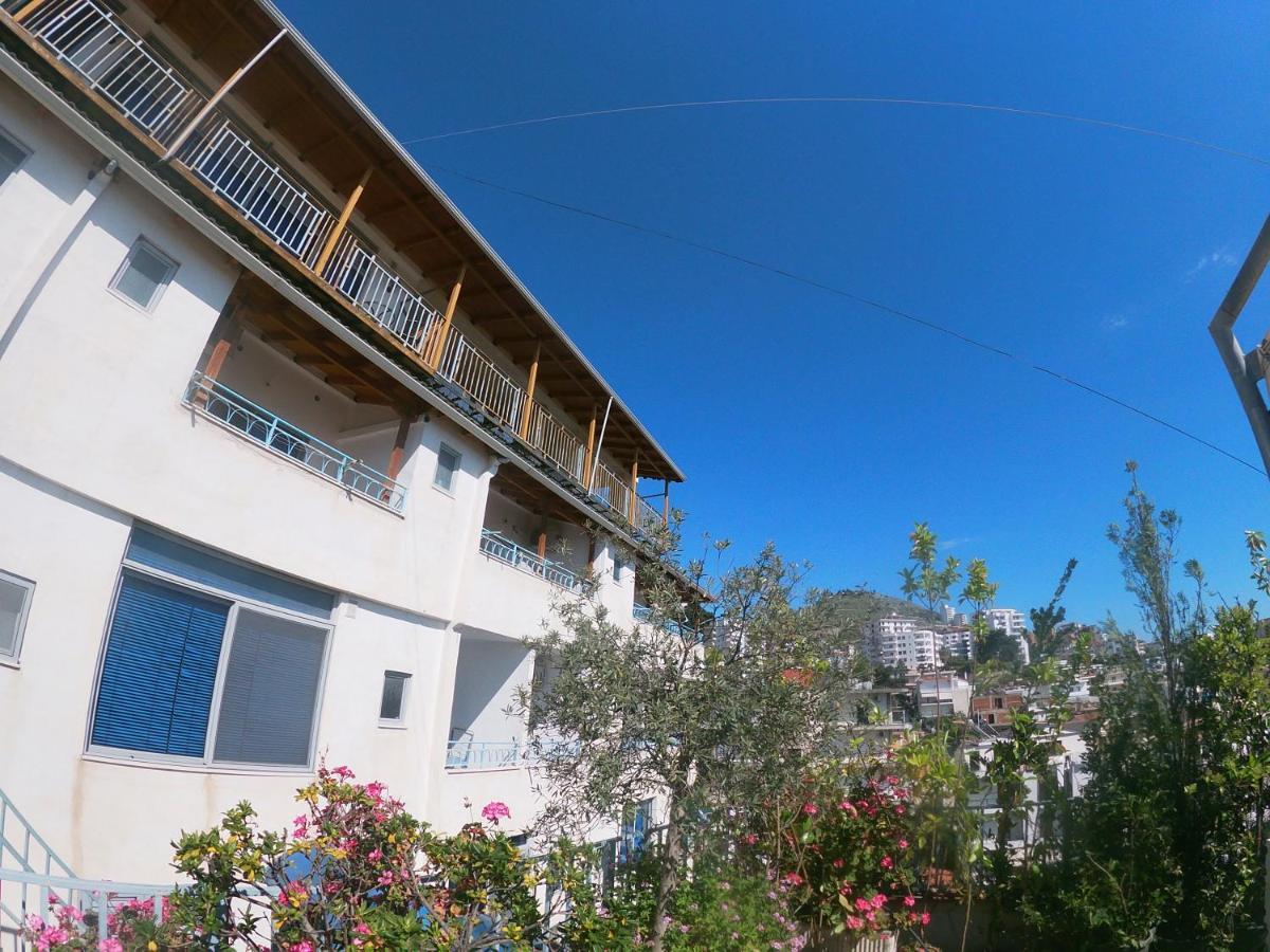Honey Apartments Near Promenade Sarandë Eksteriør bilde