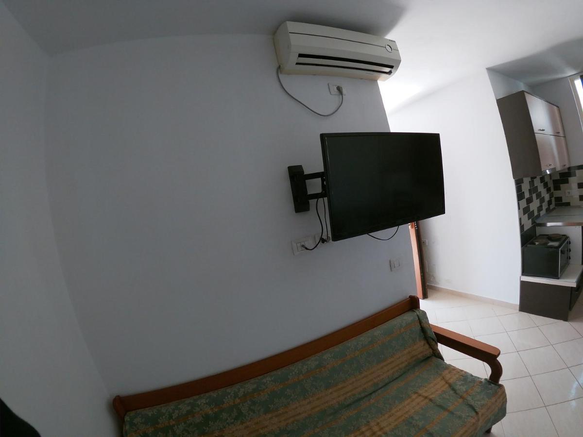 Honey Apartments Near Promenade Sarandë Eksteriør bilde